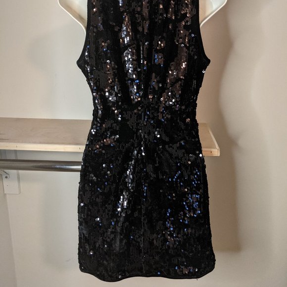 Forever 21 Contemporary Black Velveteen & Sequin Fitted Dress - Picture 4 of 4